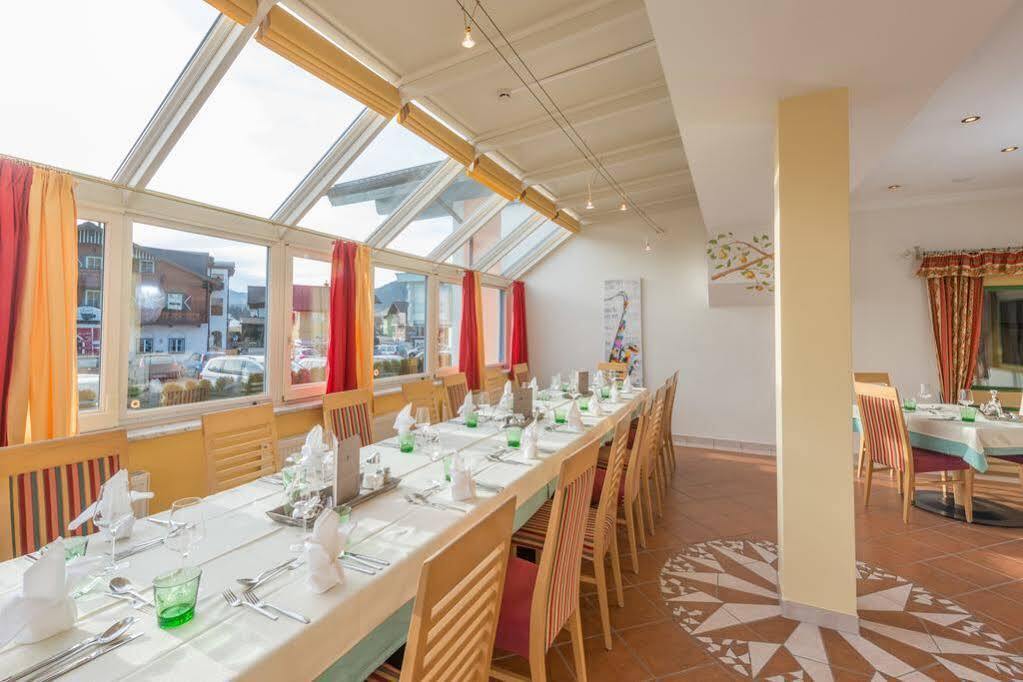 Hotel Brueckenwirt Superior Алтенмаркт им Понгау Екстериор снимка
